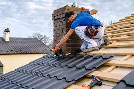 Roof Replacement vs. Roof Repair: Making the Best Decision for Your Home